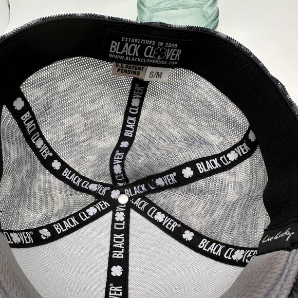 Black Clover Hat Cap Fitted Mens Small/Medium Black Camo Mesh Trucker Live Lucky - Picture 6 of 7